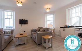 Pittenweem Harbour Apartments - May View